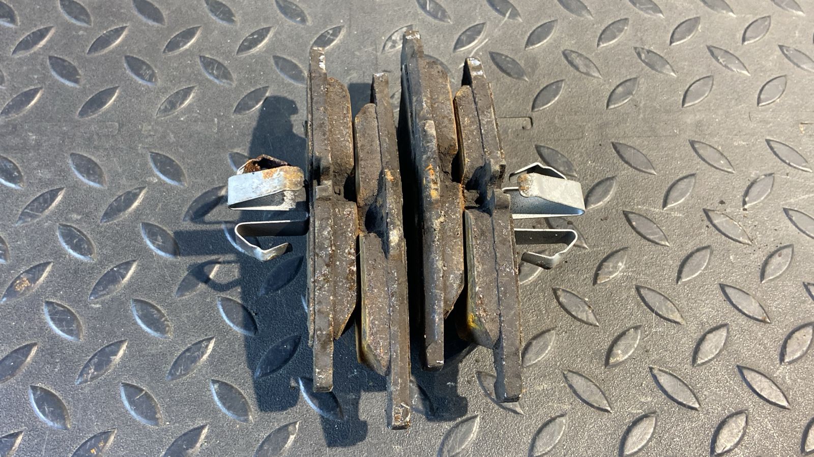 Колодки тормозные задние Mercedes C/W204 2006-2015