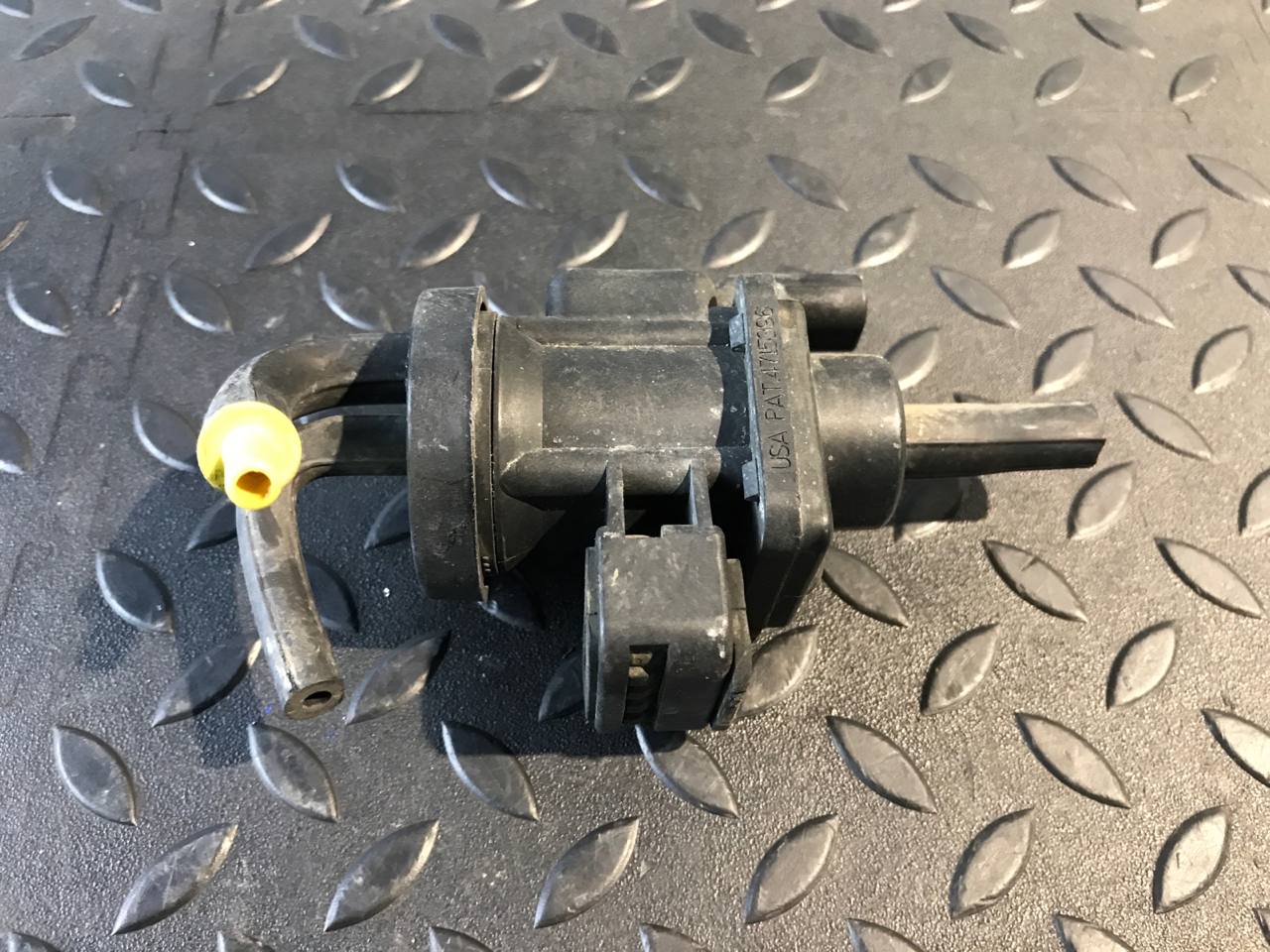 Клапан турбины Mercedes M/W163 1997-2005