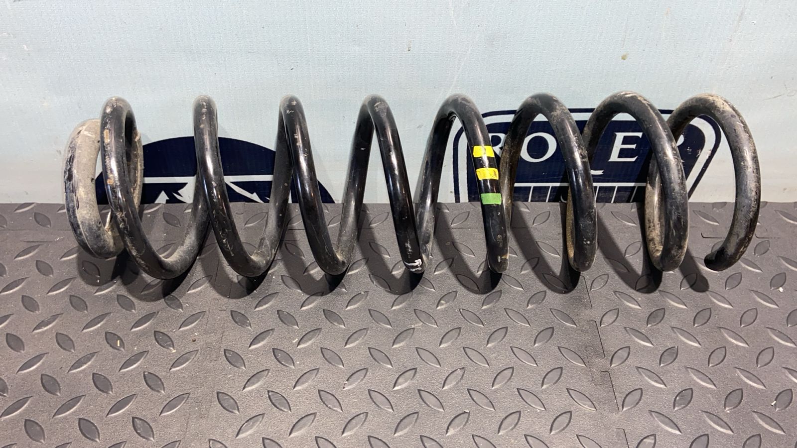 Пружина передняя Mercedes E/W211 2002-2009