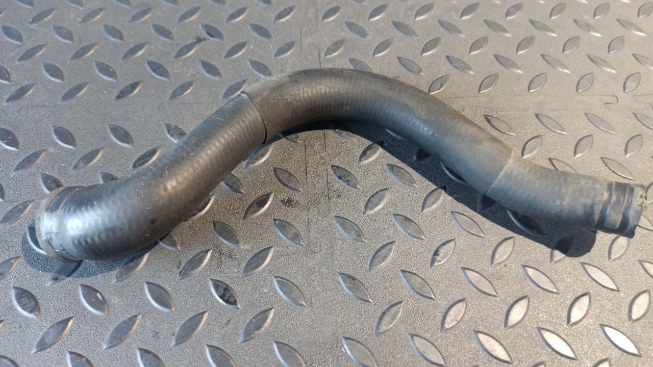 Патрубок ОЖ Mercedes E/W211 2002-2009