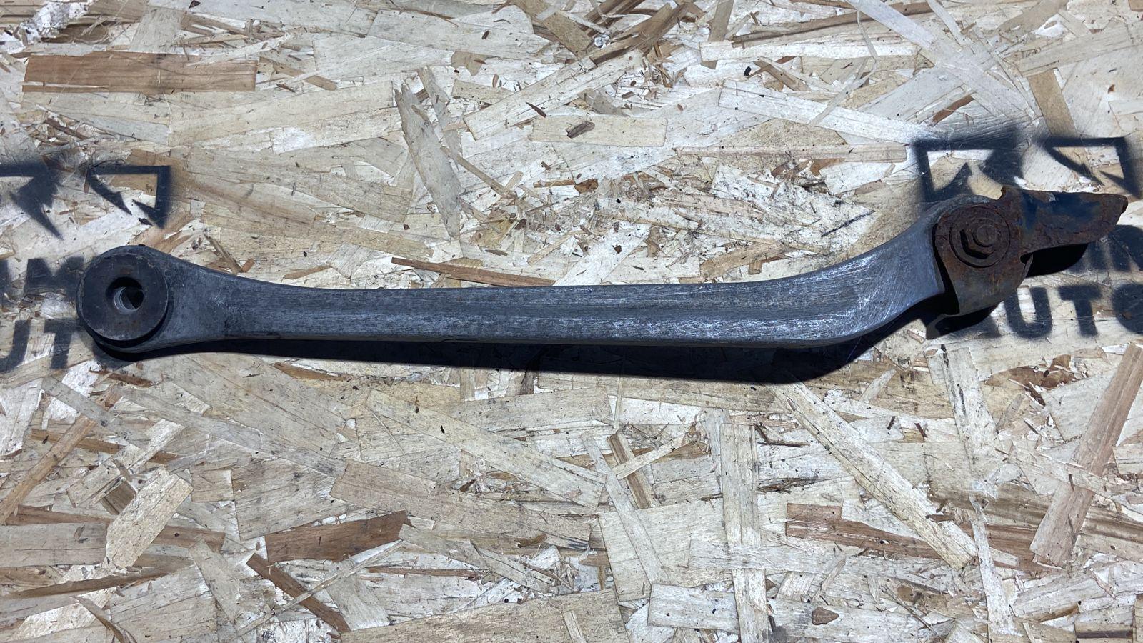 Рычаг задний левый Mercedes E/W211 2002-2009