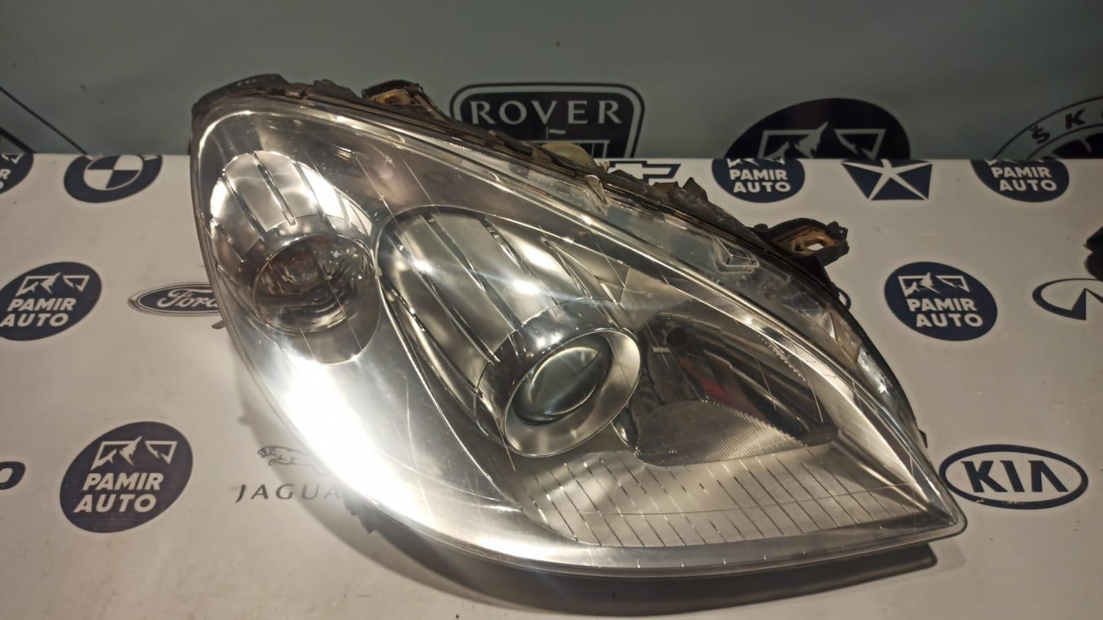 Фара правая Mercedes B/W245 2005-2011