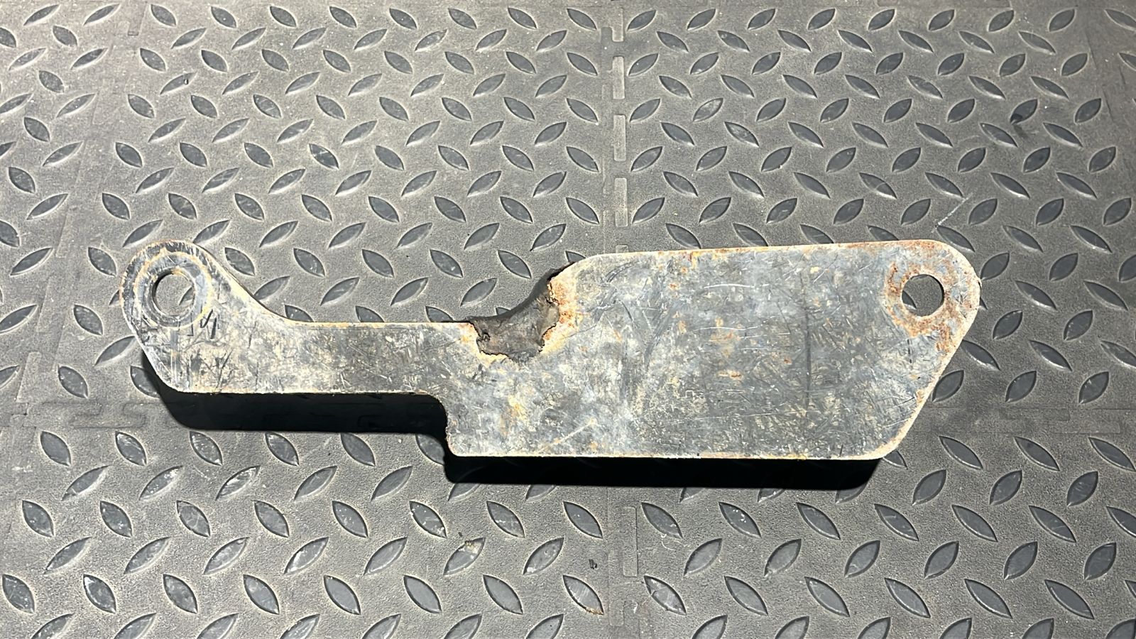 Виброгаситель Mercedes M/W163 1997-2005