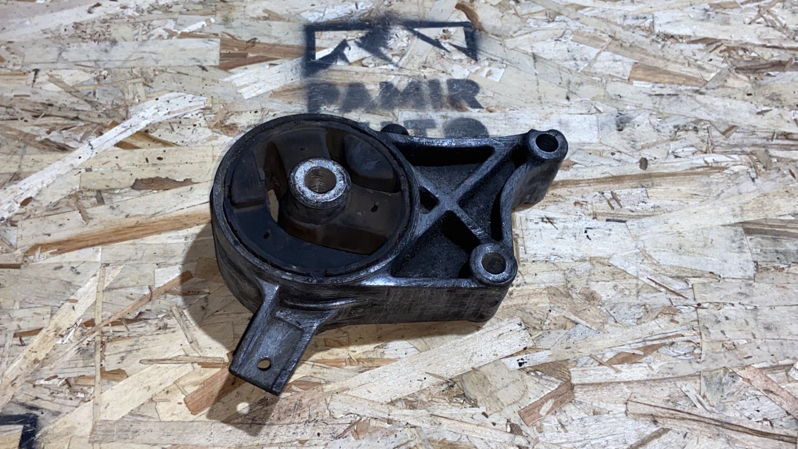 Опора двигателя Opel Vectra/C 2002-2008