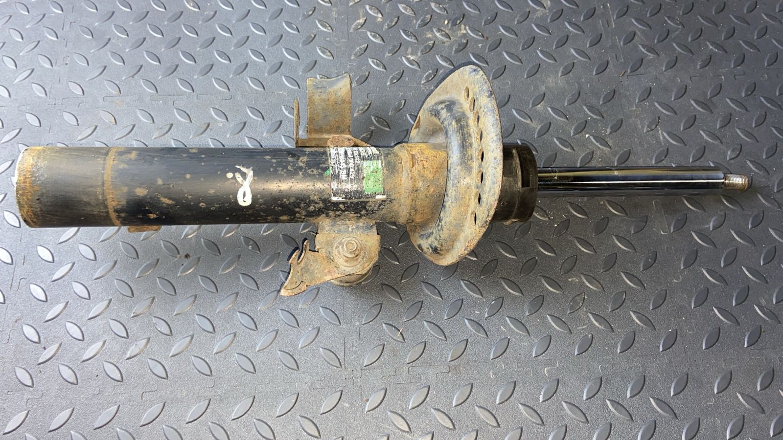 Амортизатор передний правый Ford Mondeo/3 2000-2007