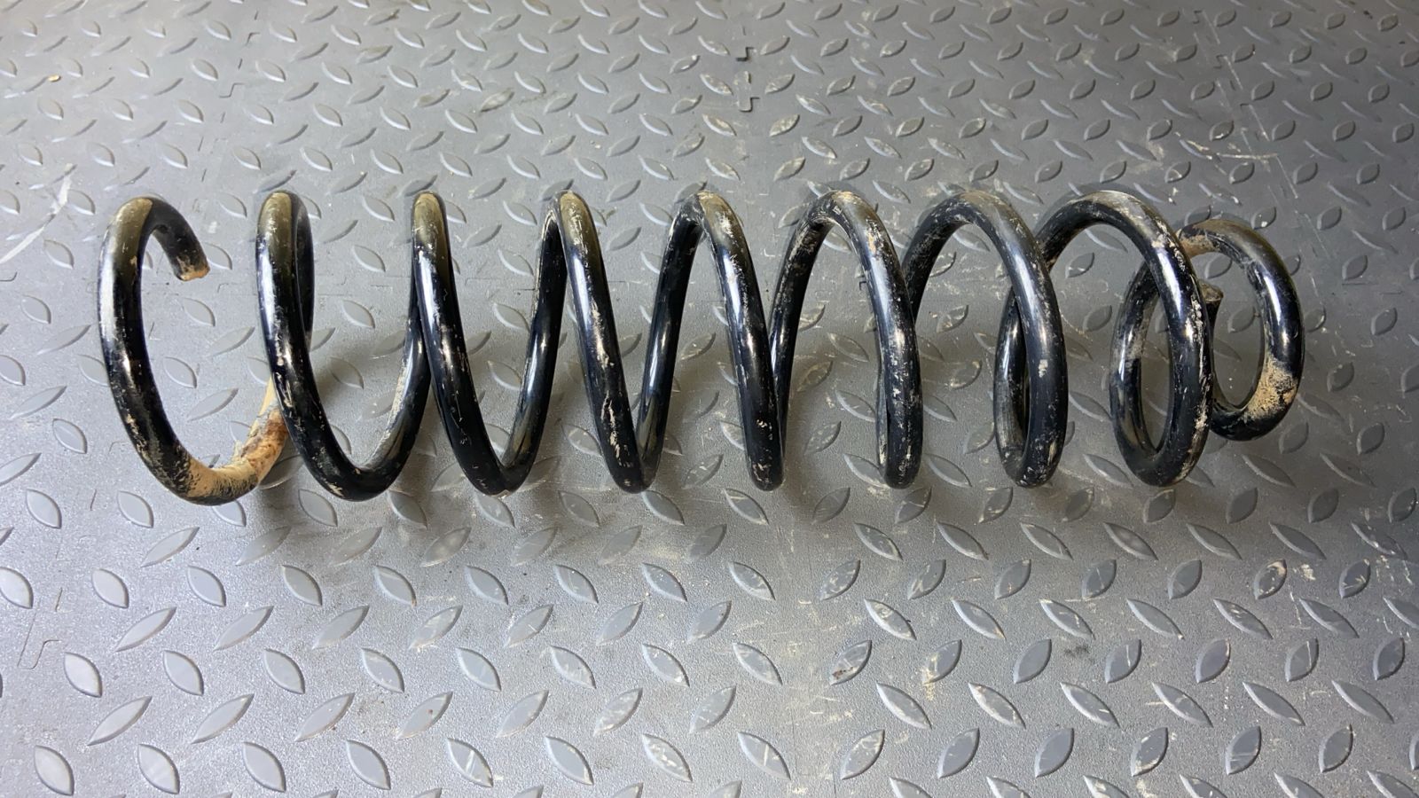 Пружина задняя Renault Megane/2 2002-2009