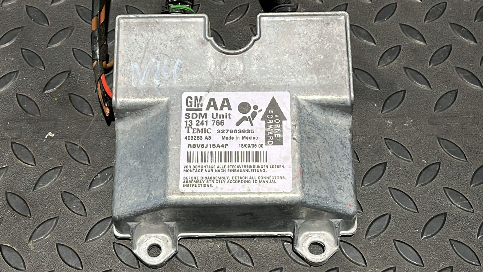 Блок управления AIR BAG Opel Zafira/B 2005-2014