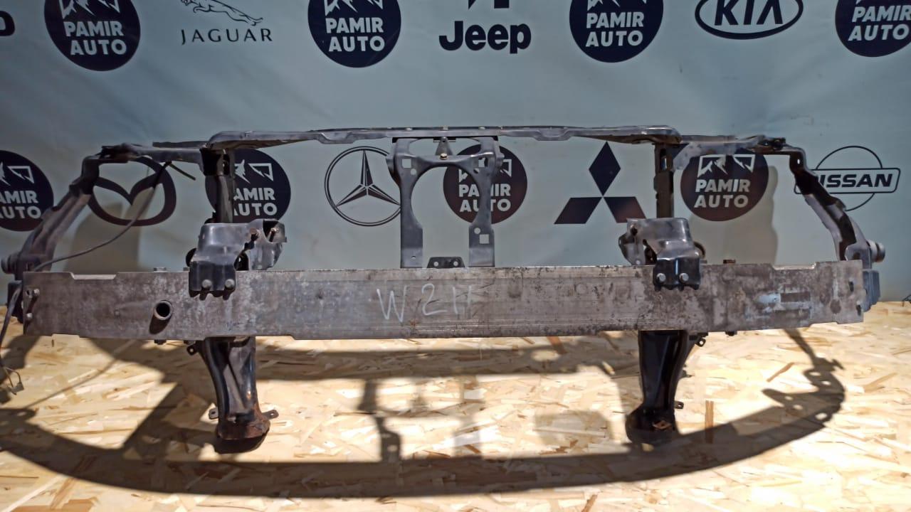 Панель передняя (Телевизор) Mercedes E/W211 2002-2009