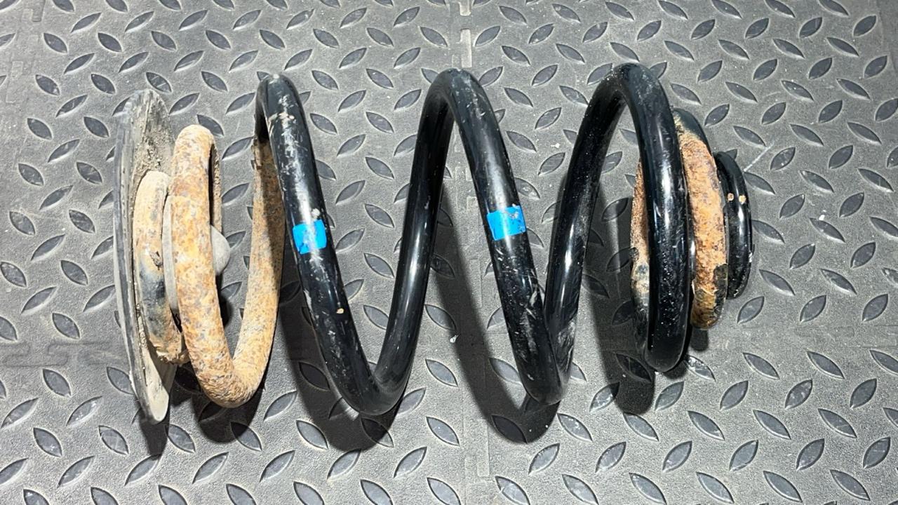 Пружина задняя BMW 3/E46 1998-2007