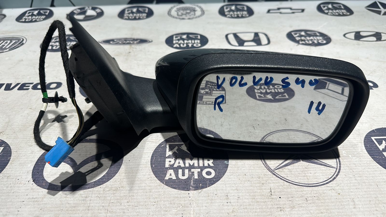 Зеркало правое Volvo S40/2 2004-2012