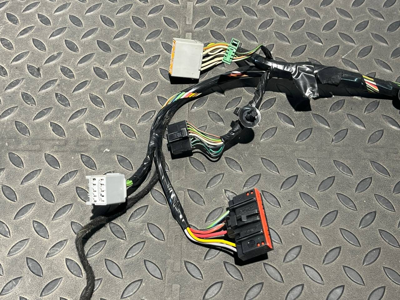 Проводка рулевой колонки Ford Mondeo/3 2000-2007