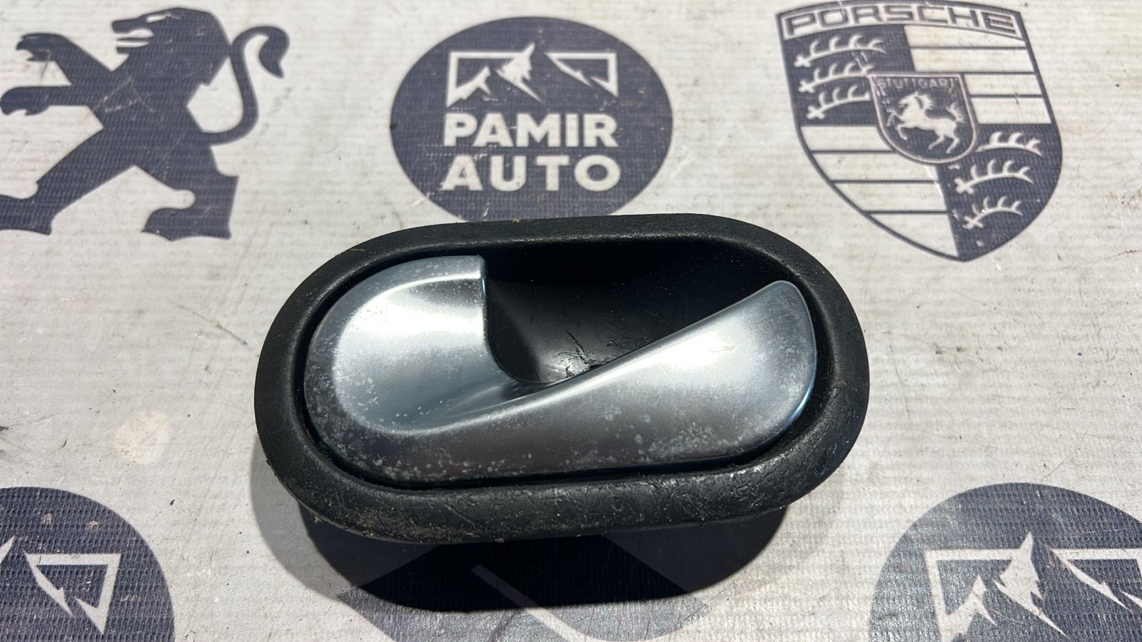 Ручка двери задняя левая Renault Megane/2 2002-2009