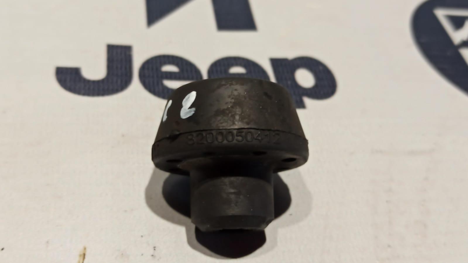 Кронштейн радиатора Renault Scenic/2 2003-2009