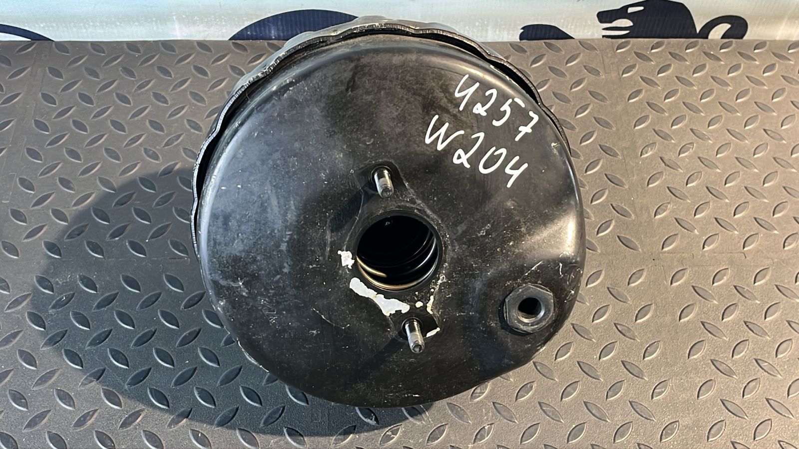 Усилитель тормозов вакуумный Mercedes C/W204 2006-2015