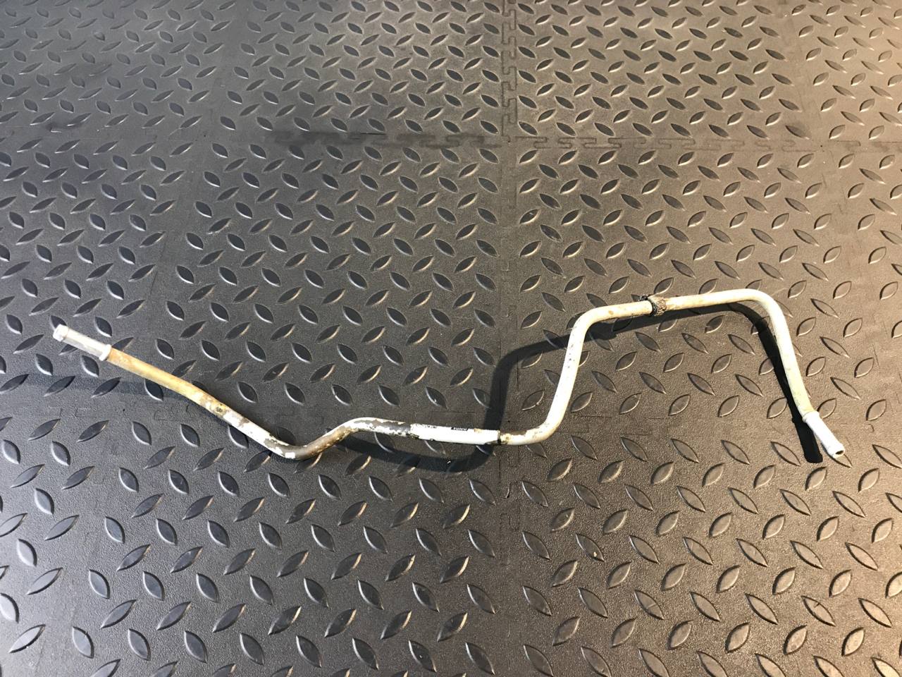 Трубка ОЖ Mercedes M/W163 1997-2005