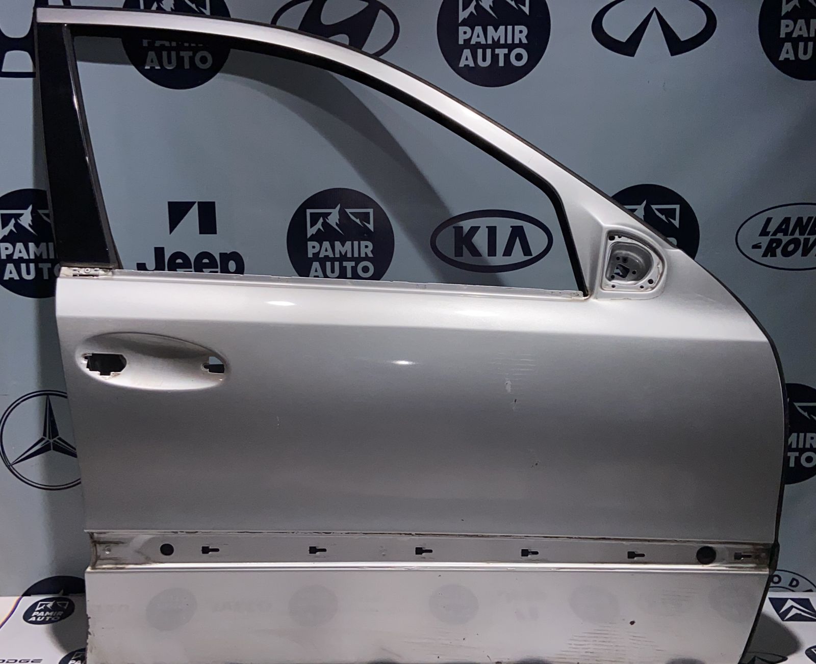 Дверь передняя правая Mercedes E/W211 2002-2009