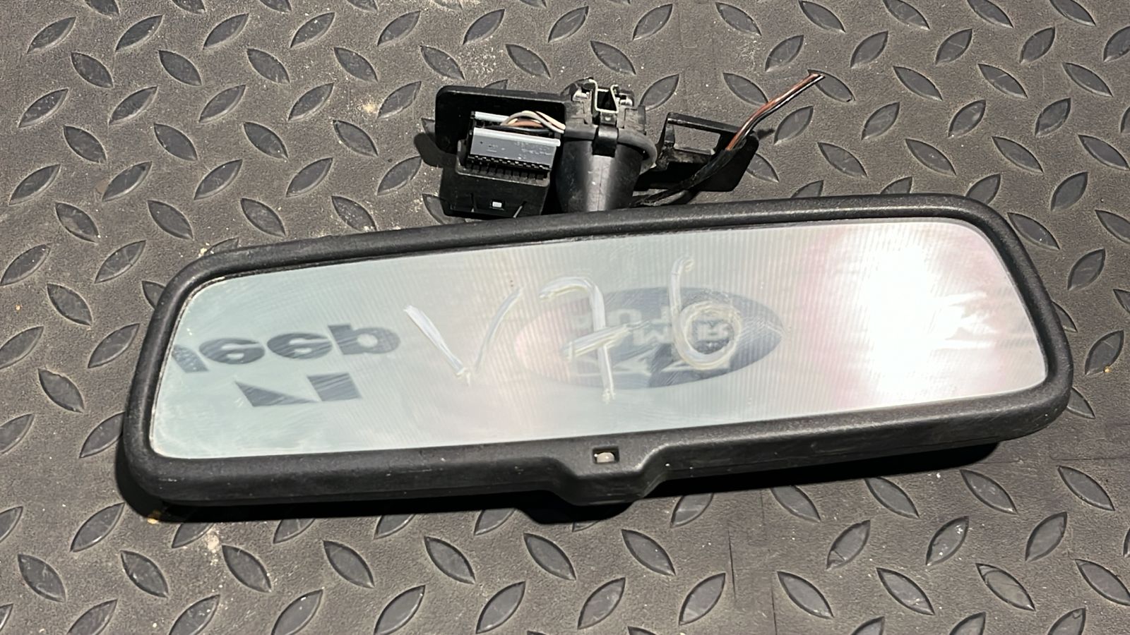 Зеркало заднего вида Opel Zafira/B 2005-2014