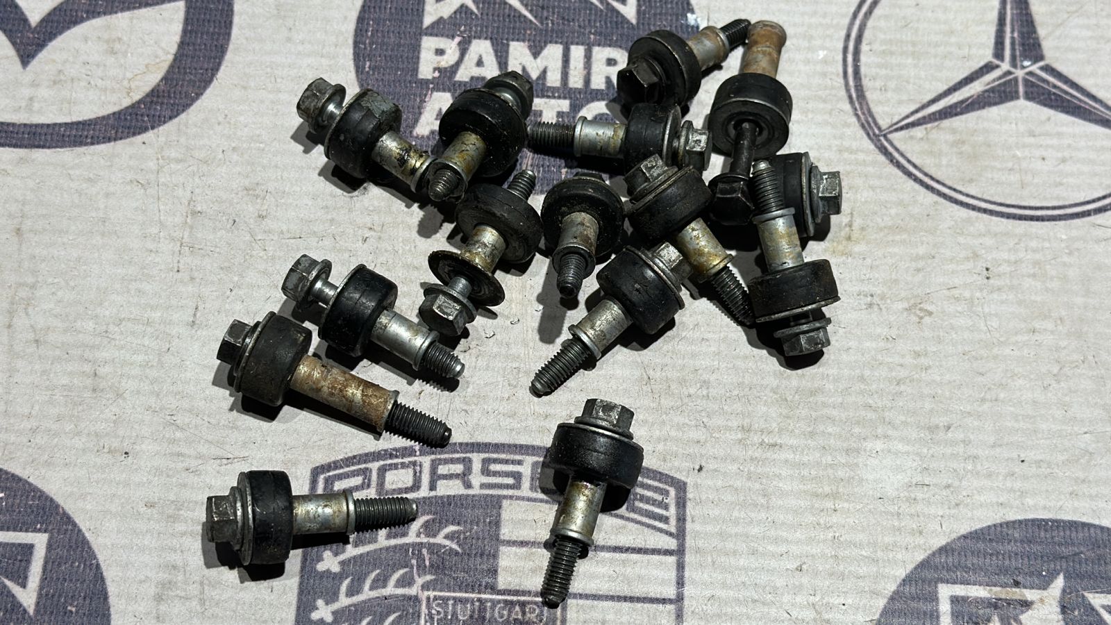 Болт клапанной крышки BMW 1/E87 2004-2011