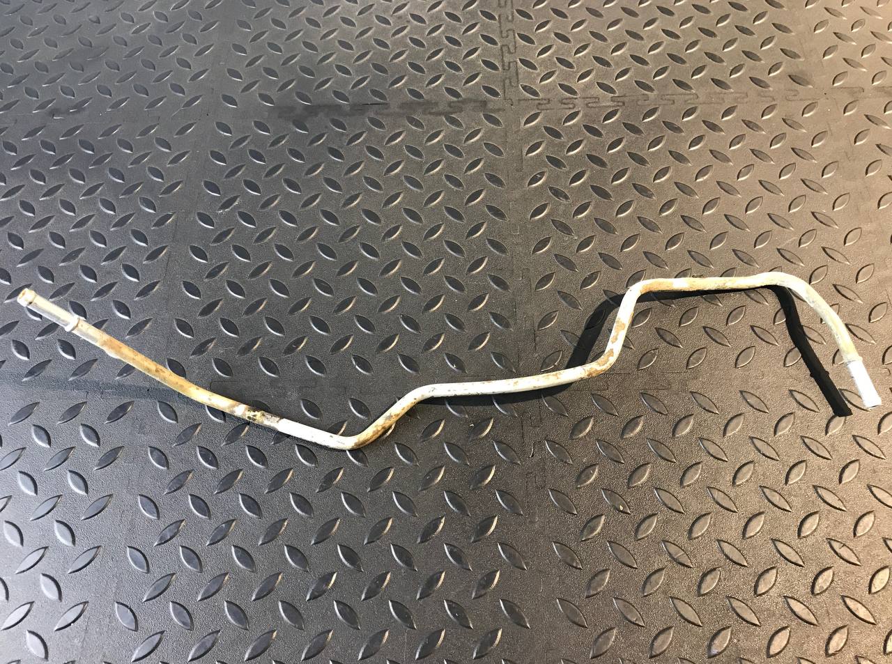 Трубка ОЖ Mercedes M/W163 1997-2005