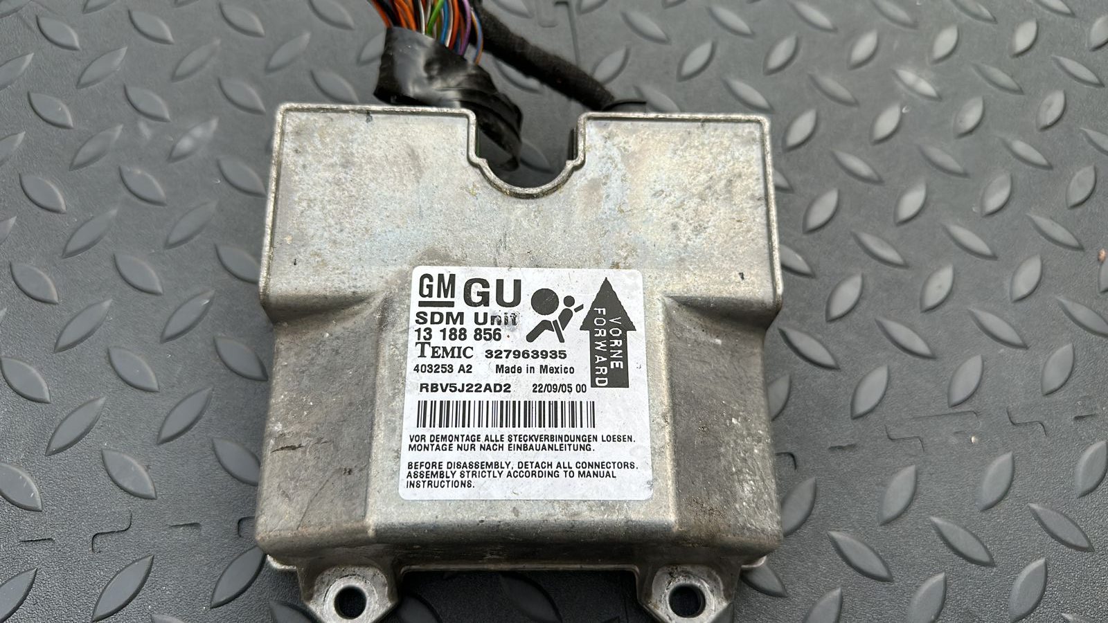 Блок управления AIR BAG Opel Zafira/B 2005-2014