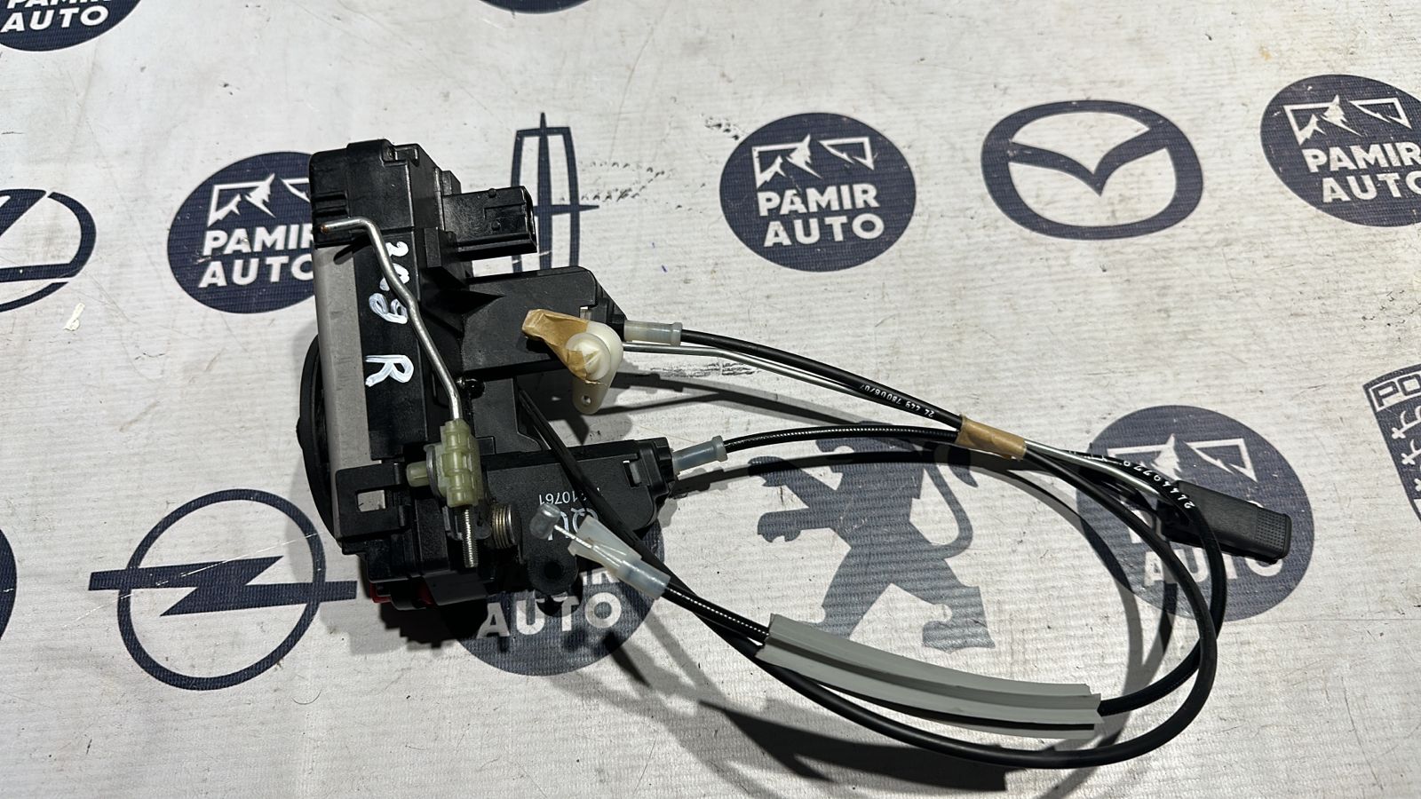 Замок двери задний левый Opel Vectra/C 2002-2008