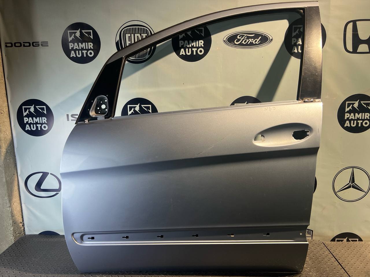 Дверь передняя левая Mercedes B/W245 2005-2011