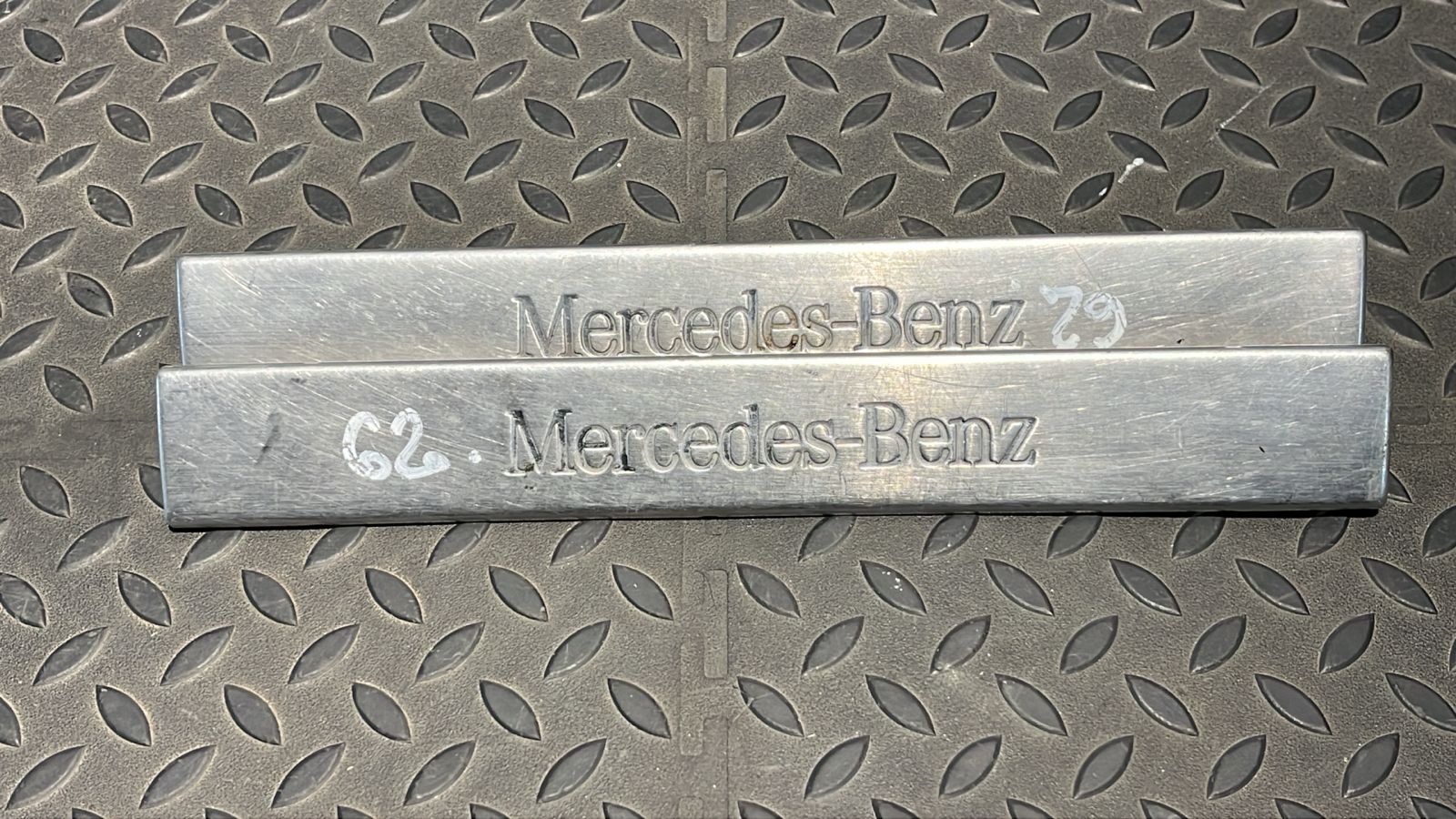 Накладка порога задняя Mercedes M/W163 1997-2005