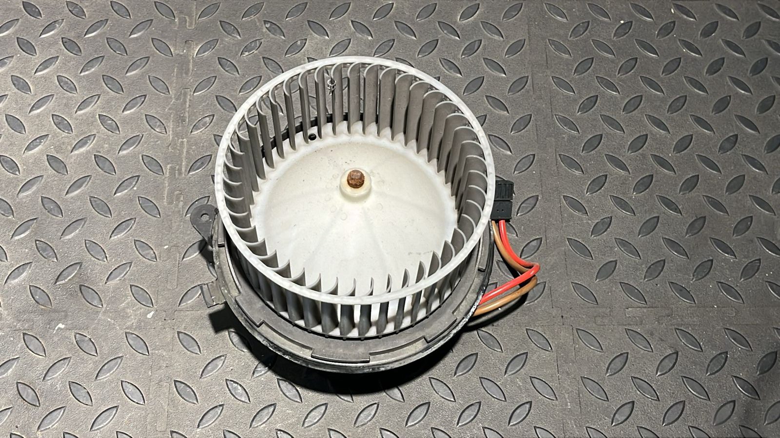 Моторчик отопителя Mercedes C/W204 2006-2015