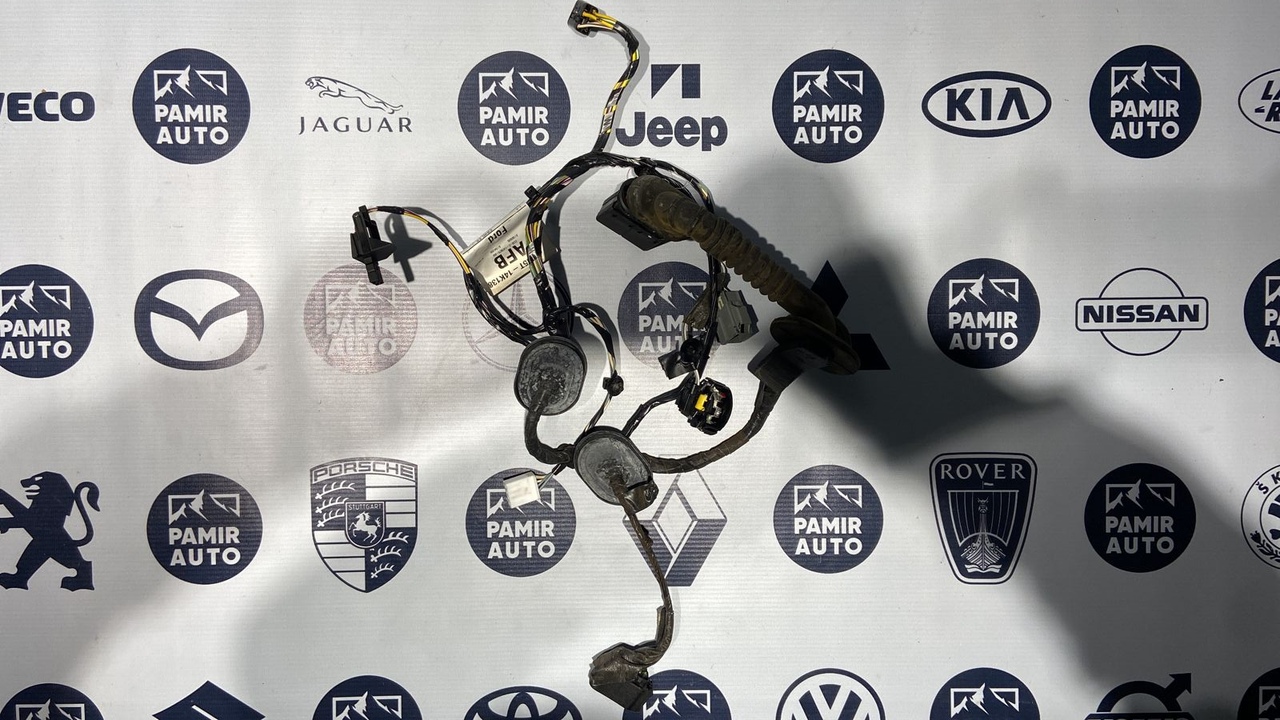 Проводка двери передняя правая Ford C-Max 2003-2010