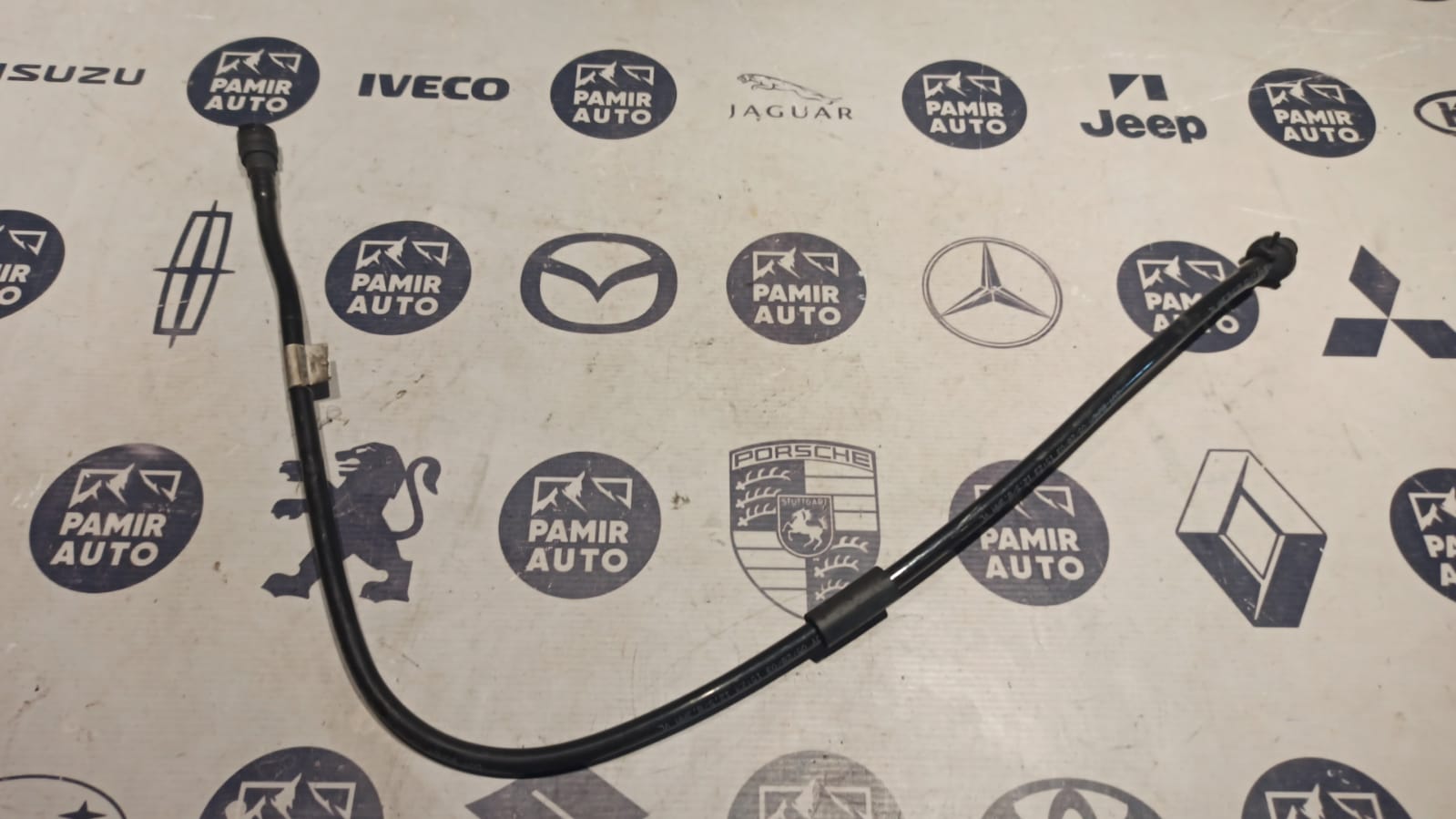 Трубка вакуумная Mercedes M/W163 1997-2005