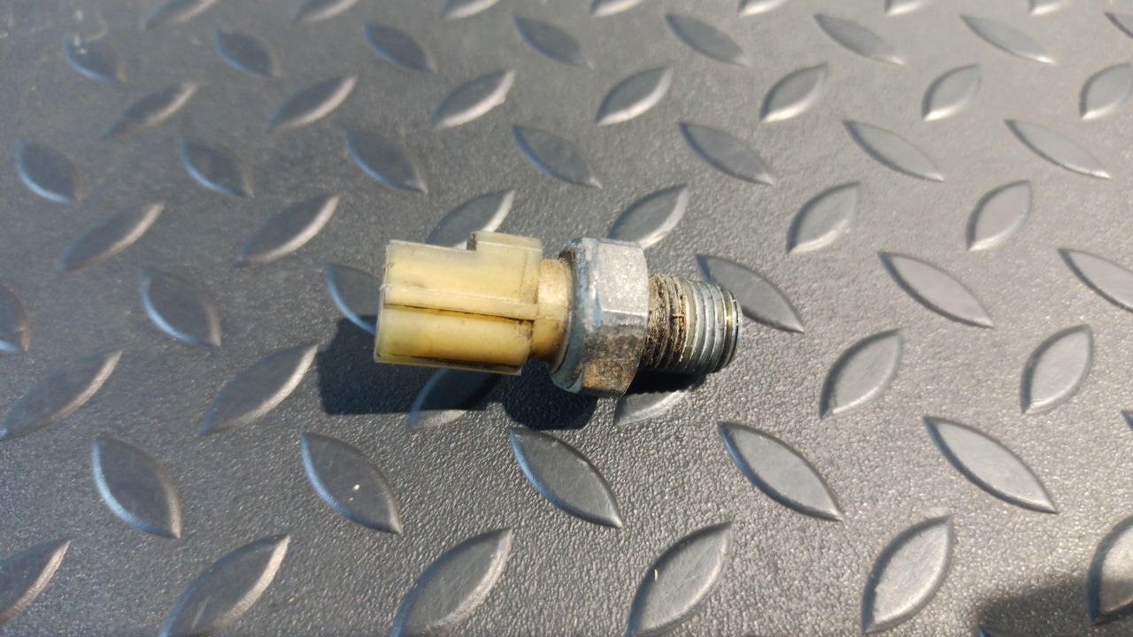 Датчик давления масла Ford Mondeo/3 2000-2007