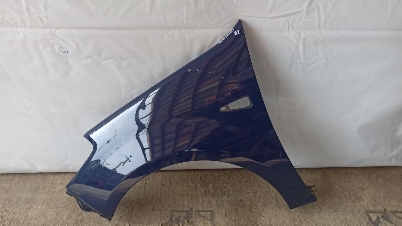 Крыло переднее левое Renault Sandero 2009-2014