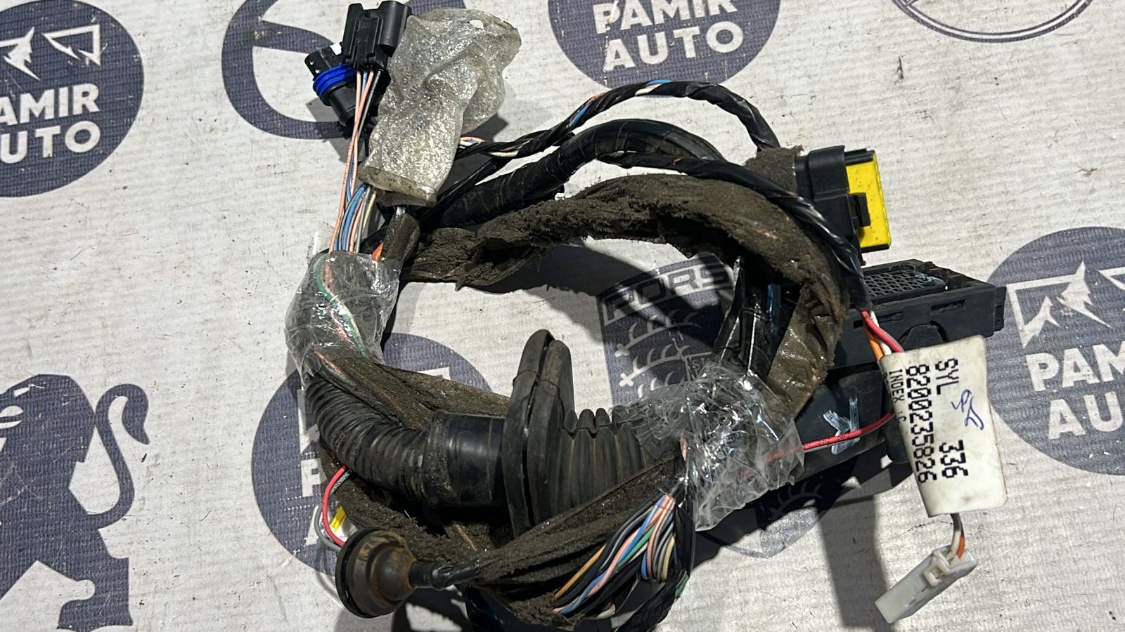 Проводка двери передняя правая Renault Scenic/2 2003-2009