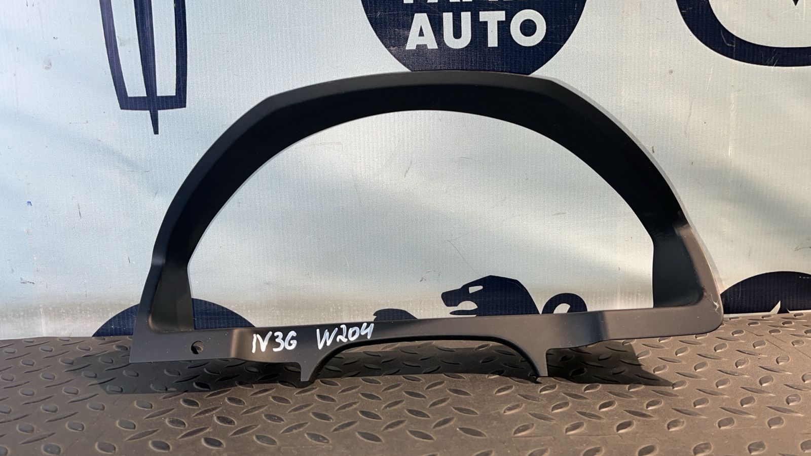 Накладка на торпедо Mercedes C/W204 2006-2015