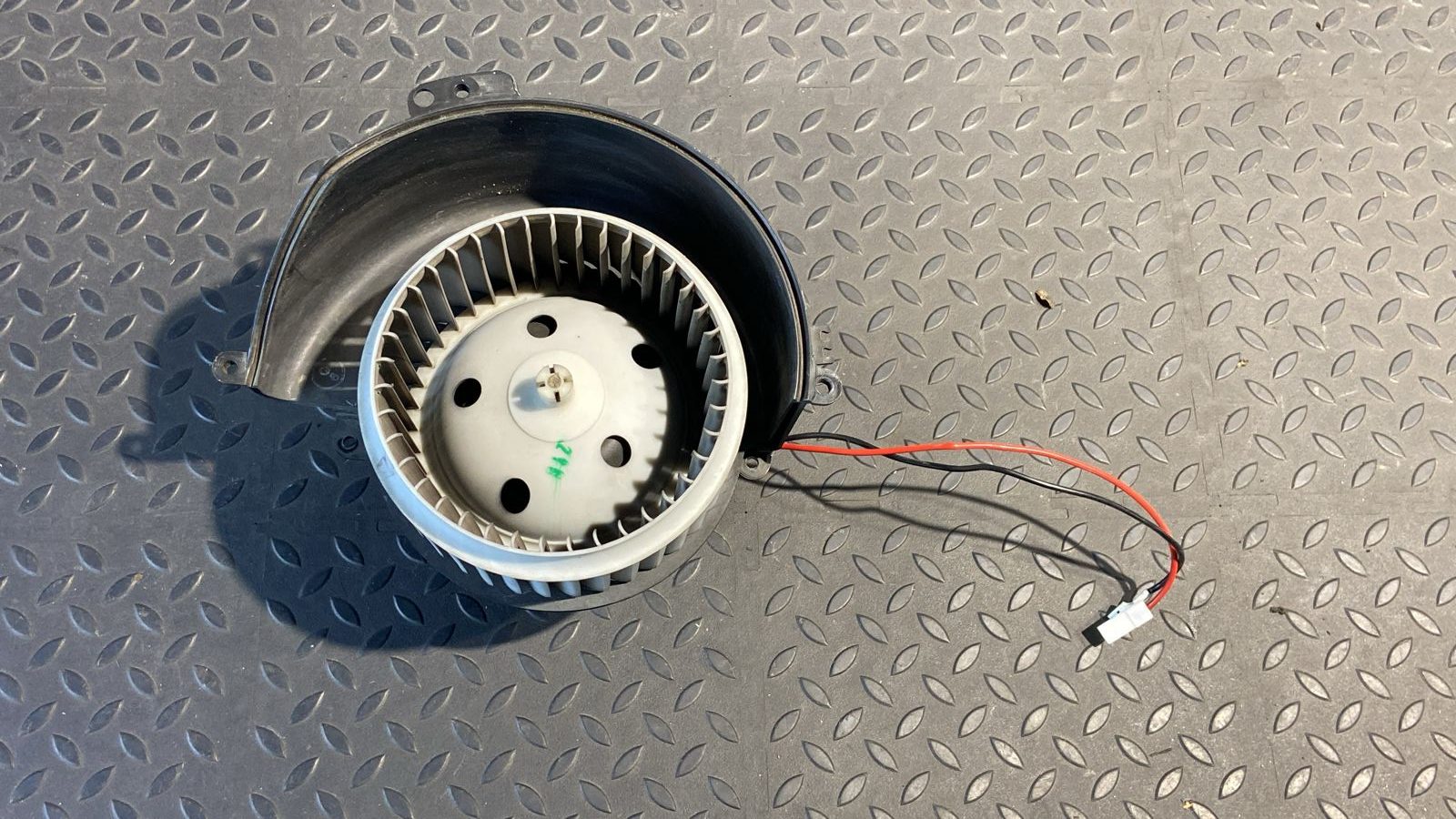 Моторчик отопителя Opel Astra/H 2004-2014