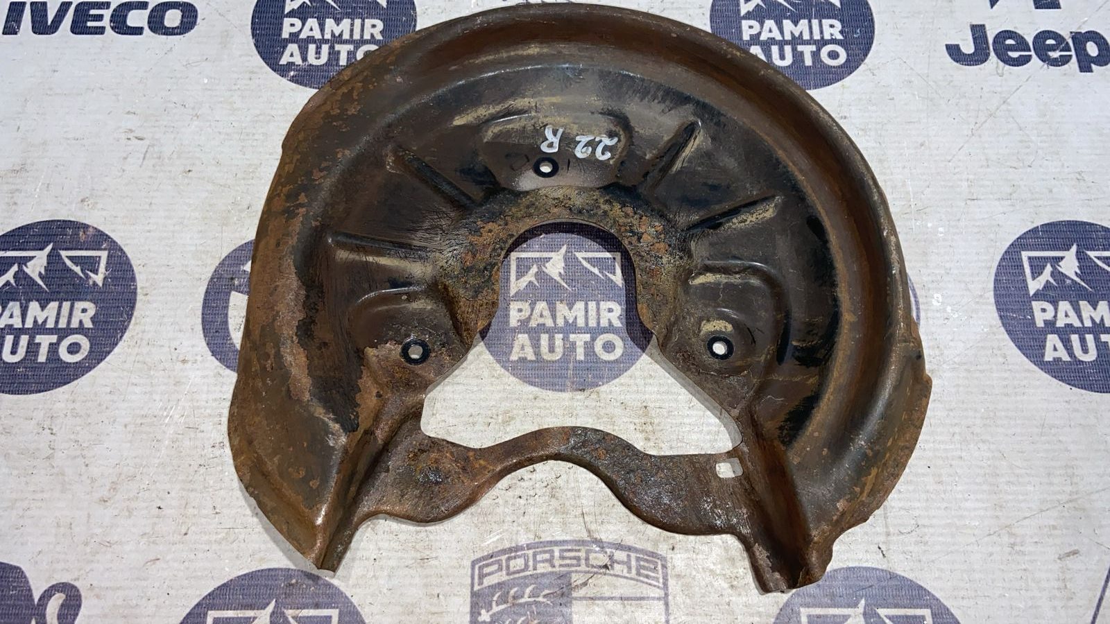 Щит тормозной (Пыльник) задний правый Volkswagen Golf/5 2003-2009