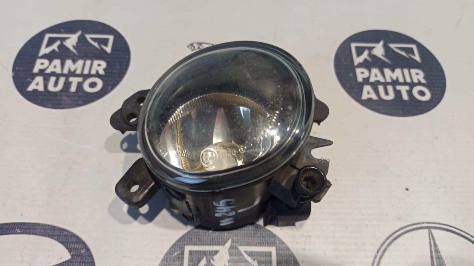 Фара противотуманная левая Mercedes B/W245 2005-2011