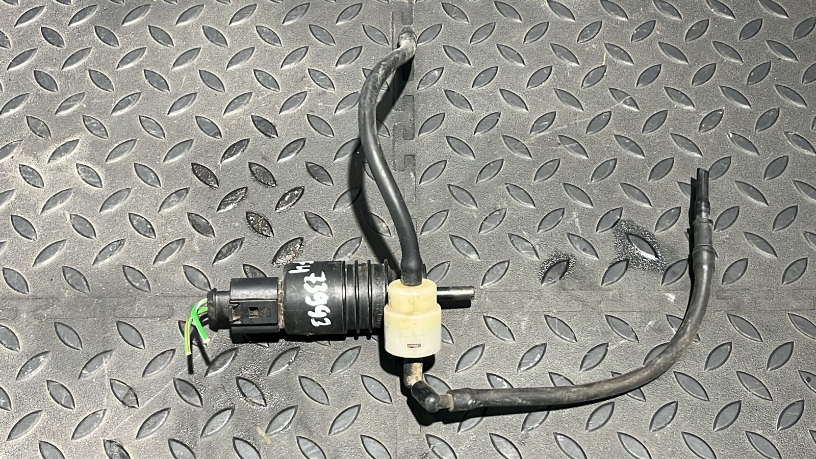 Насос омывателя Volkswagen Golf/4 1997-2006