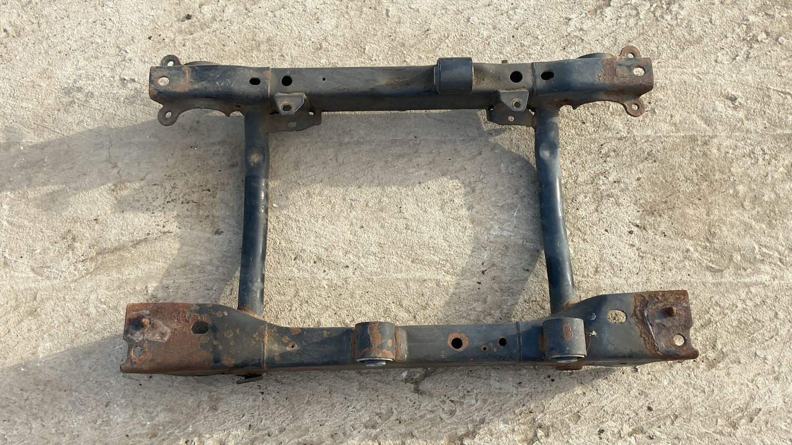 Балка передняя (Подрамник) Mercedes M/W163 1997-2005