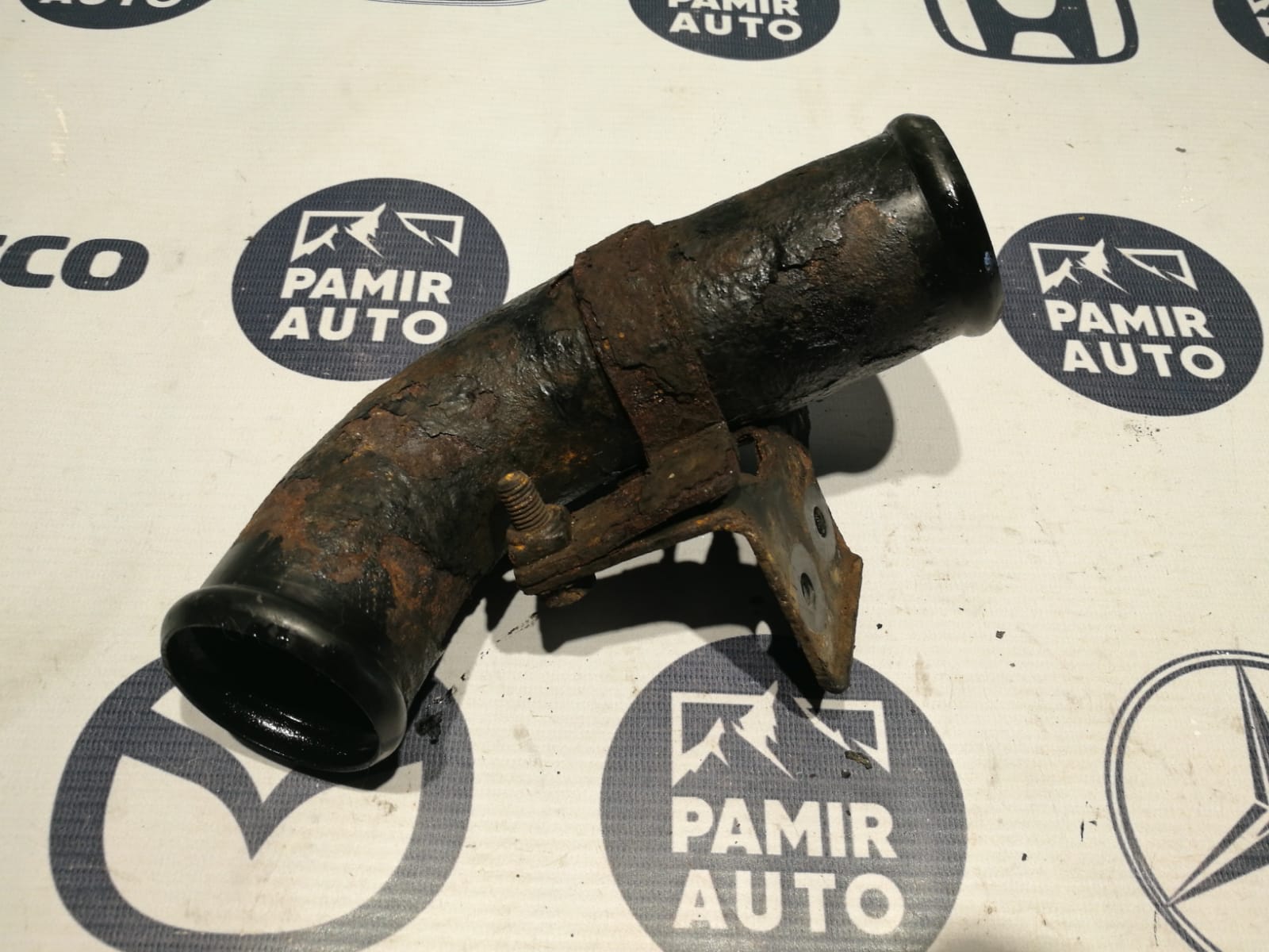 Трубка ОЖ Ford Mondeo/3 2000-2007