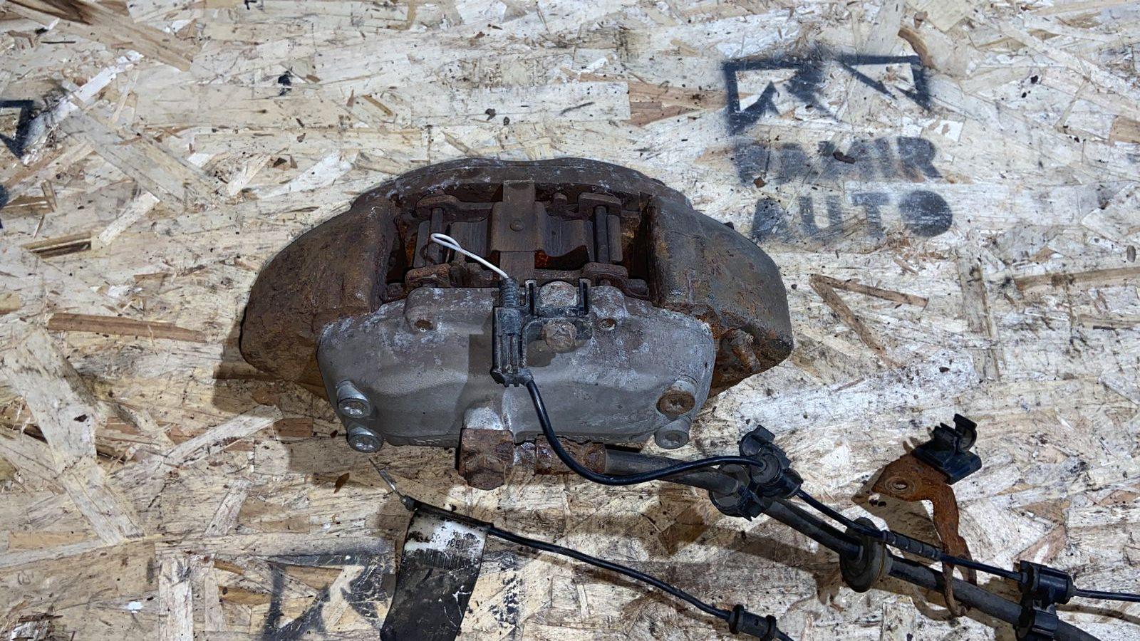 Суппорт передний правый Mercedes M/W163 1997-2005