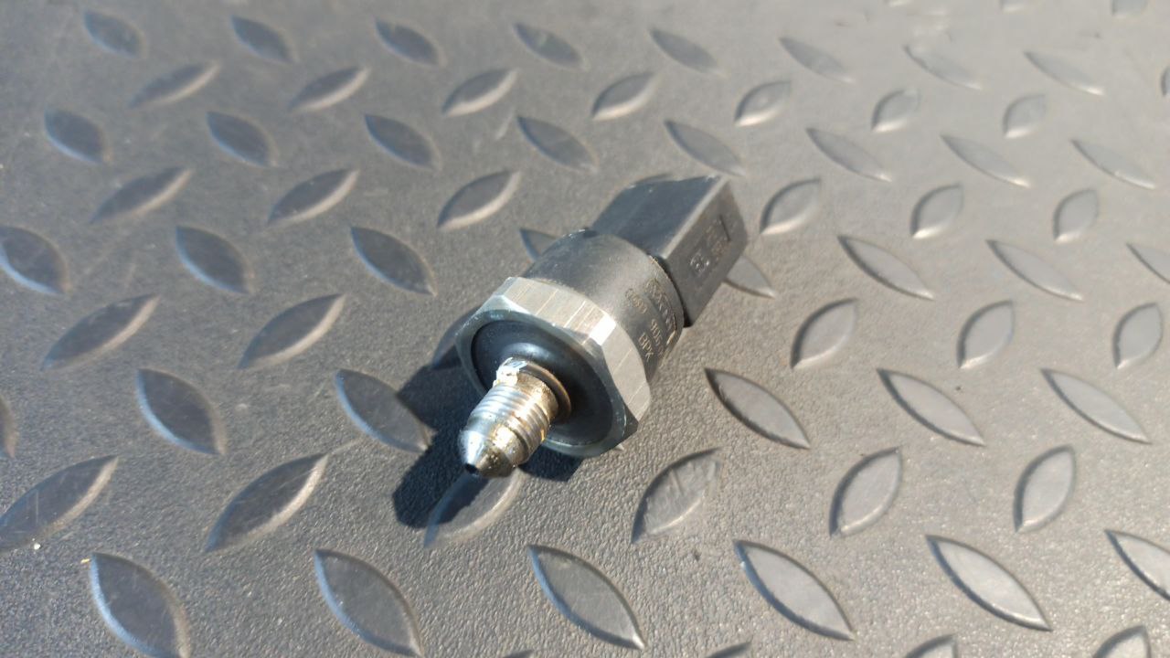 Датчик давления топлива Volkswagen Golf/5 2003-2009