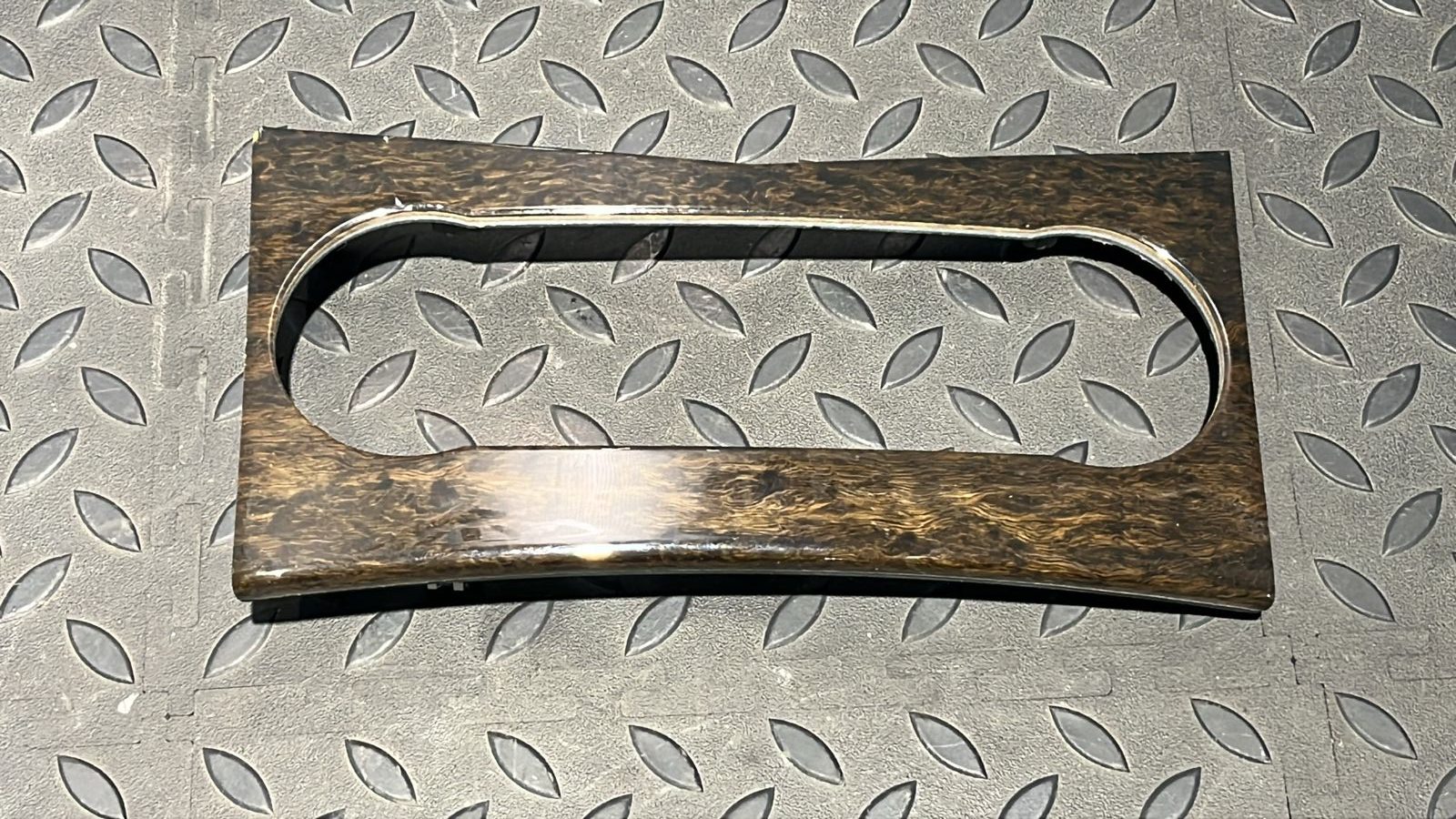 Накладка на торпедо Mercedes C/W204 2006-2015