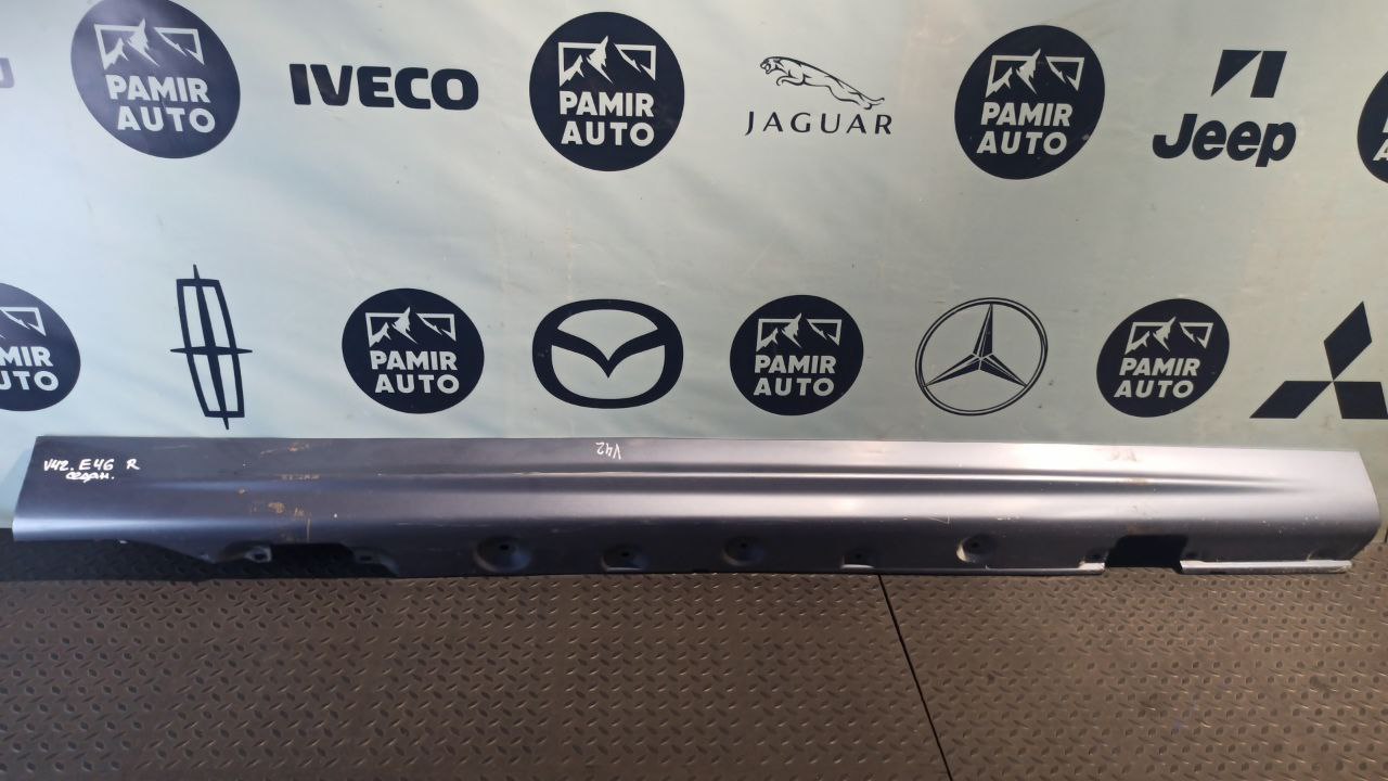 Накладка порога правая BMW 3/E46 1998-2007