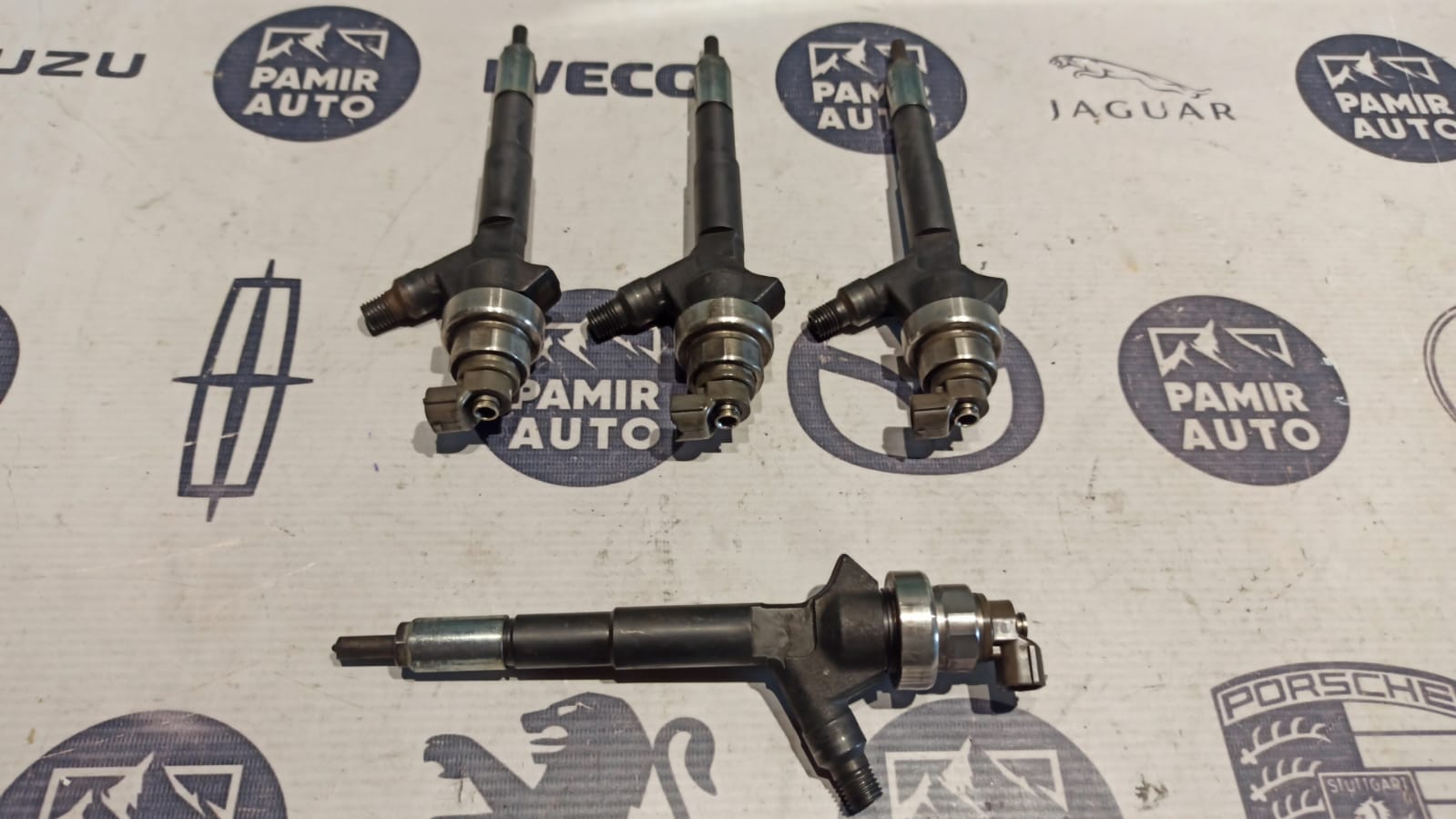 Форсунка дизельная Opel Zafira/B 2005-2014