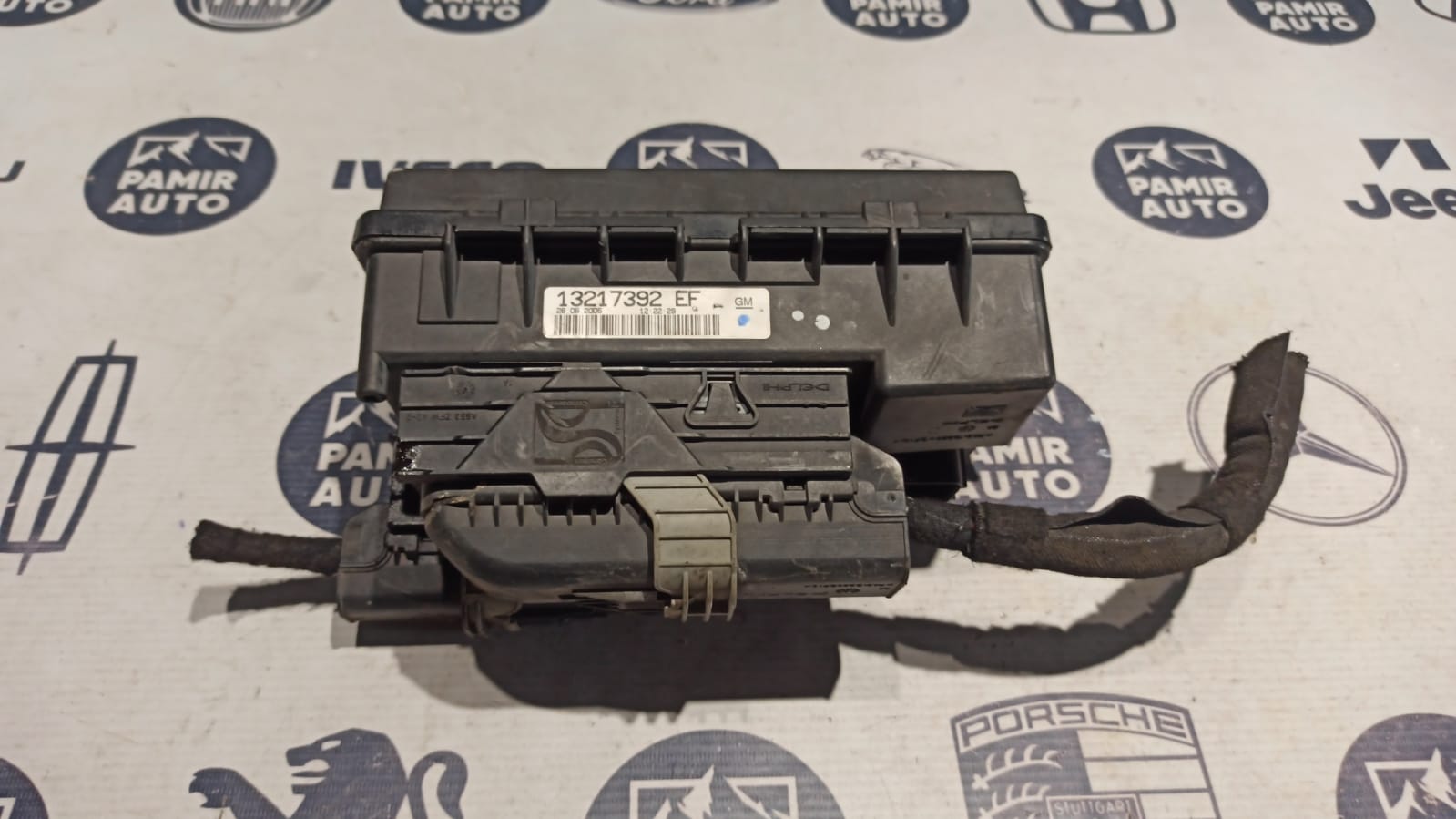 Блок предохранителей Opel Corsa/D 2006-2014