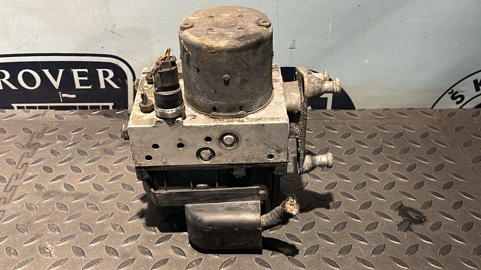 Блок ABS Mercedes Vito/W639 2003-2014