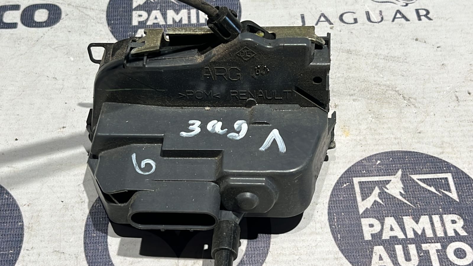 Замок двери задний левый Renault Scenic/2 2003-2009