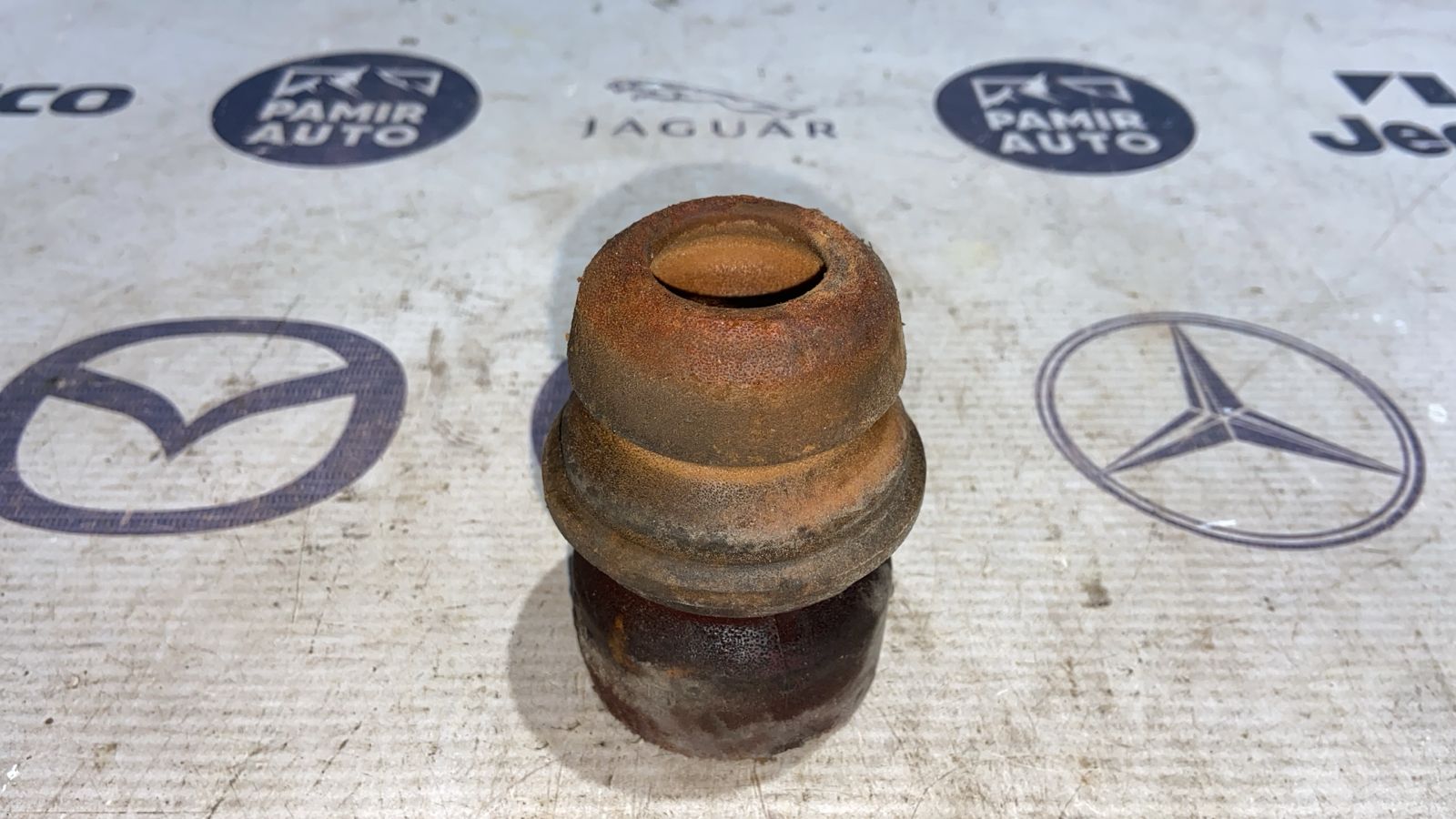 Отбойник амортизатора передний BMW 3/E46 1998-2007