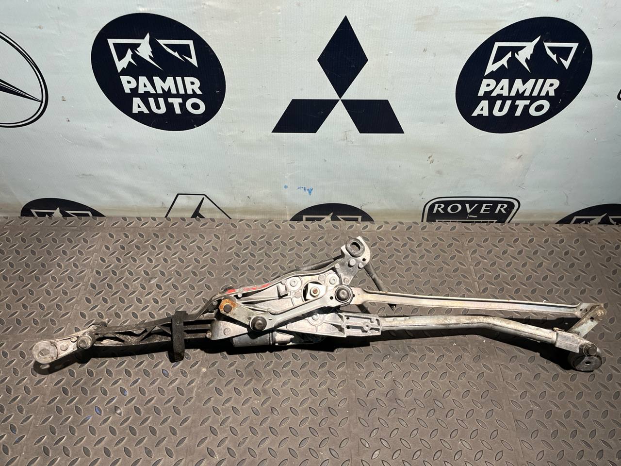 Трапеция стеклоочистителя Mercedes C/W204 2006-2015